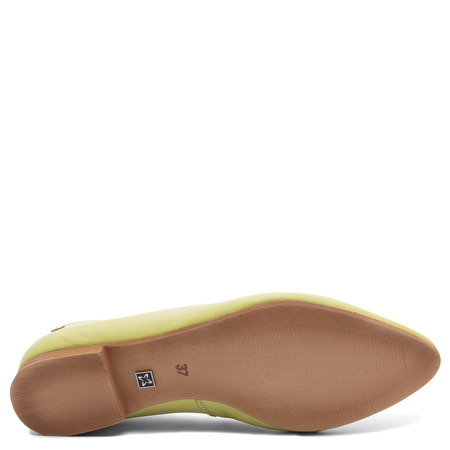 Maciejka Leather Almond Toe Comfortable Ballerinas Green 4100W-13/00-8