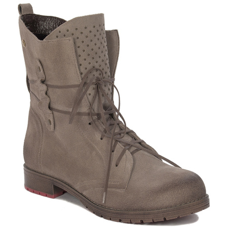 Maciejka Women's Beige Boots
