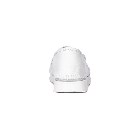 Maciejka White Low Shoes