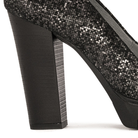 Maciejka Black&Silver Pumps 2629S-01/00-1