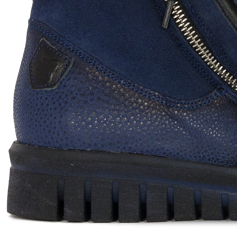 Maciejka Navy Boots 05565-17/00-7