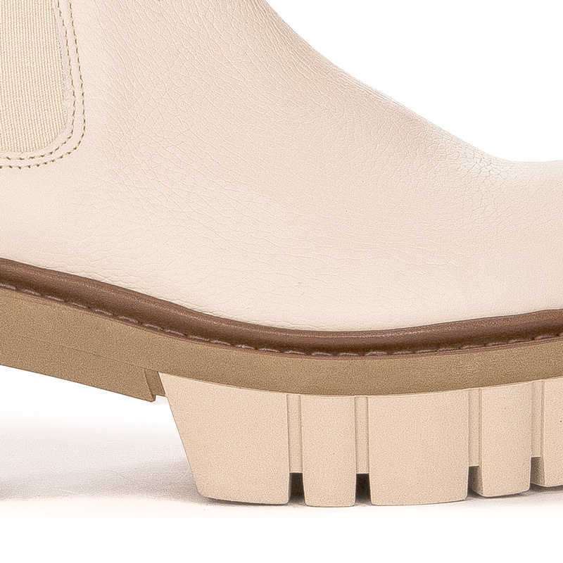 Maciejka Beige Boots 05312-04/00-6