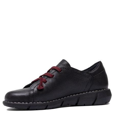 Maciejka Woman's Black Leather Shoes