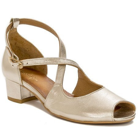 Maciejka Women's leather gold pumps