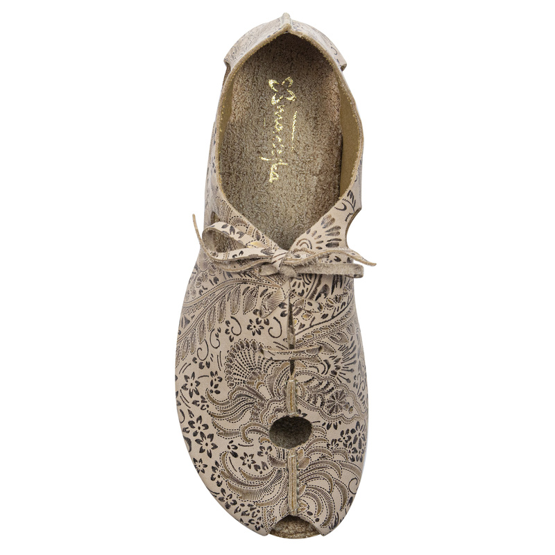 Maciejka Leather Sandals Cut-Out Closed Heel Beige + Gold 06431-02/00-6