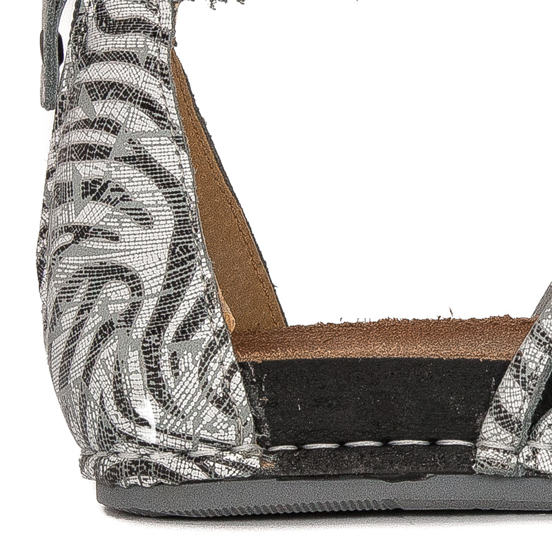Maciejka Women's natural leather White + Grey sandals