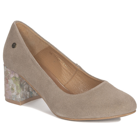 Maciejka Women's Beige Flowers Pumps