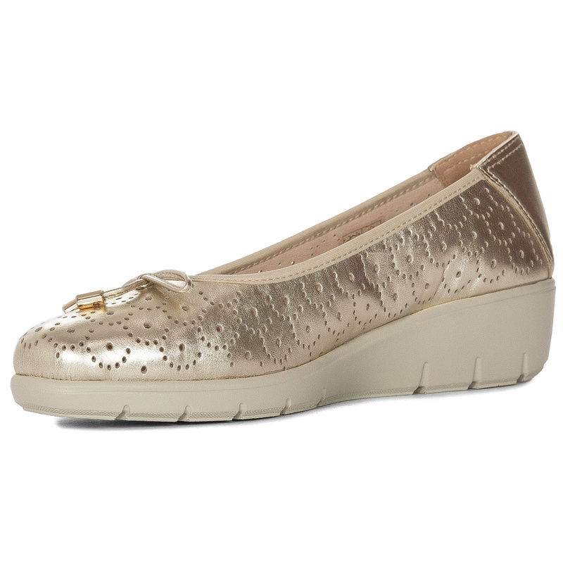 Maciejka Leather Perforated Wedge Gold P6805-25-00-1