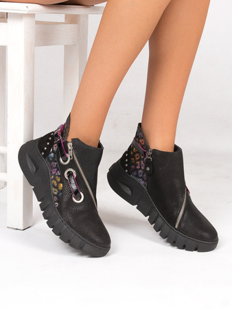 Maciejka Black + Fuxia leather women's Boots