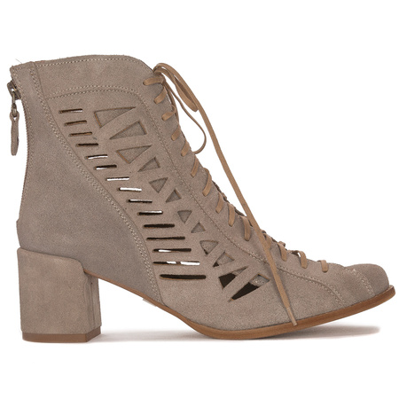 Maciejka Beige velor Lace-Up Boots