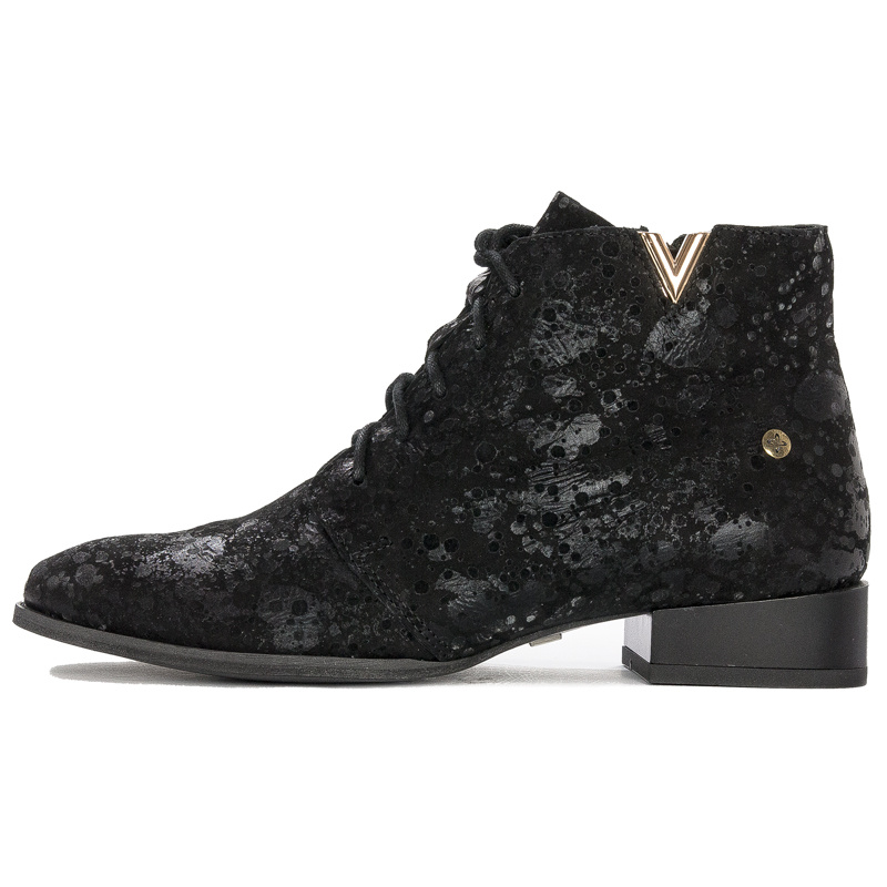 Black Leather women's Boots 5743C-01/00-7