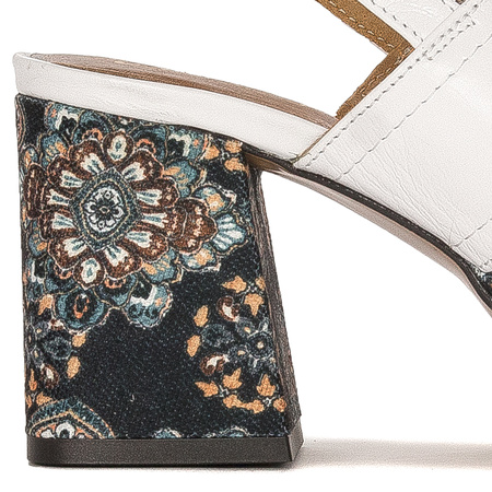 Maciejka White Sandals 06051-11-00-5