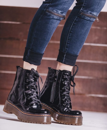 Maciejka Black leather women's Boots