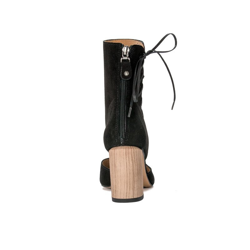 Maciejka 04122-01-00-5 Black Sandals