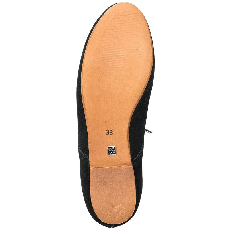 Maciejka Black Low Shoes 04929-01/00-5