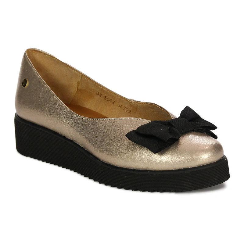 Maciejka Women's Low Shoes Gold