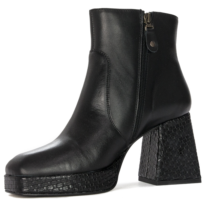 Maciejka Black Boots 05719-01/00-7