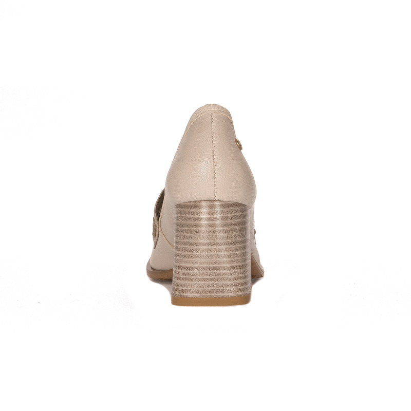 Maciejka Women's Beige Leather Pumps