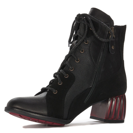 Maciejka Botki na słupku skóra naturalna czarne