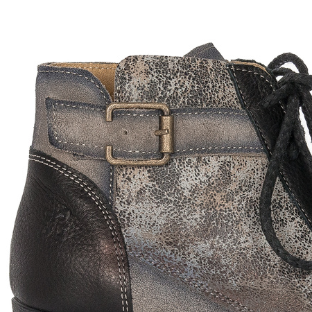 Maciejka Dark Beige Boots 05071-10/00-5