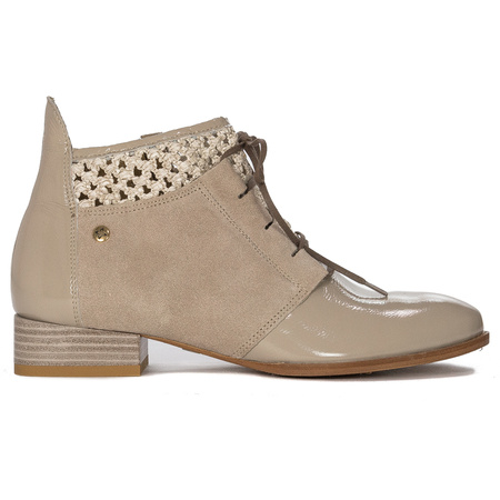 Maciejka Women's Leather Beige Boots