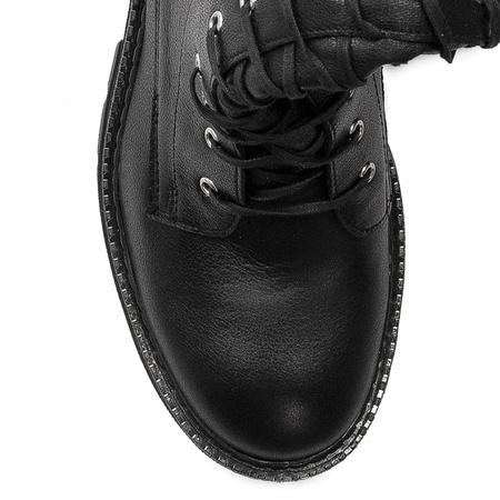 Maciejka Black women's Boots 05745-01/00-6