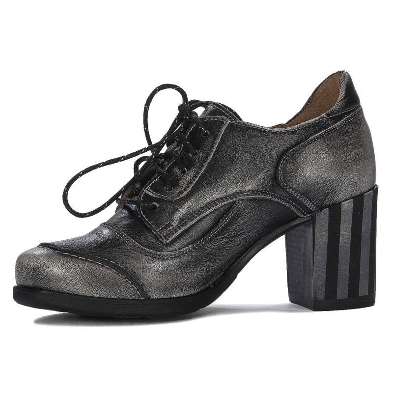 Maciejka Women's low shoes natural leather Black