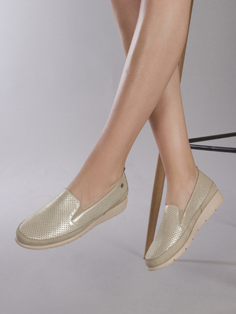 Maciejka Gold Leather Flat Shoes P6505-25/00-1