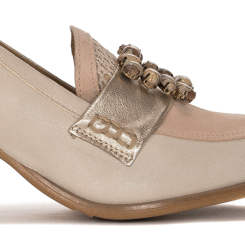 Maciejka Women's Beige Leather Pumps