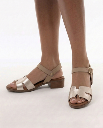 Maciejka Leather Sandals Elegant Low Block Gold Beige E7393-25/00-1