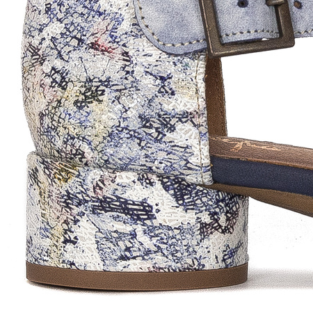 Maciejka Blue Low Shoes 04965-06/00-5