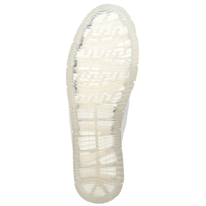 Maciejka White Flat Shoes 05054-11/00-0