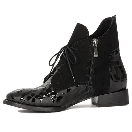 Maciejka Black Women's Lace-Up Boots 2878J-01/00-3