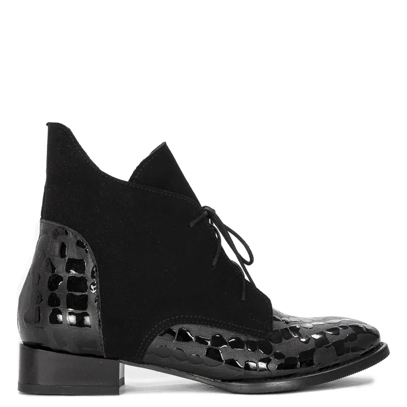 Maciejka Black Women's Lace-Up Boots 2878J-01/00-3