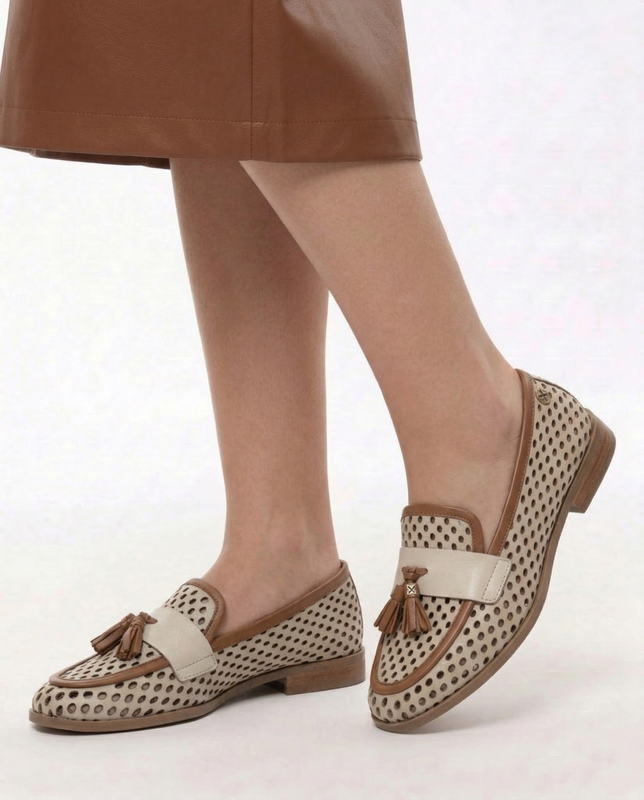 Maciejka Leather Perforated Loafers Beige-Brown HJ760-14/00-1