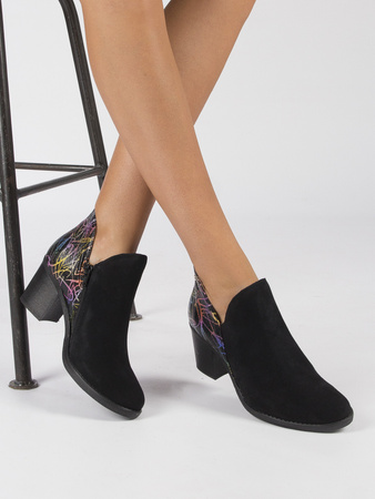 Maciejka Black + Esy Floresy Boots 04492-99/00-5