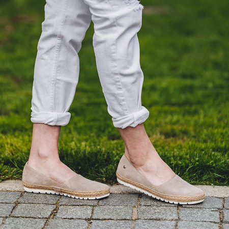 Maciejka 05058-10-00-5 Dark Beige Espadrilles