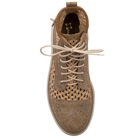 Maciejka Beige Boots 05802-04/00-5