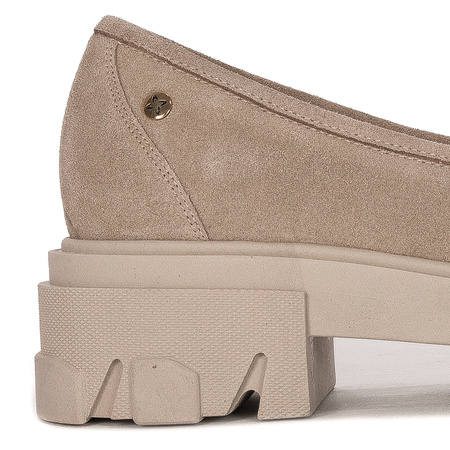 Maciejka Beige Flat Shoes