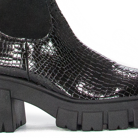 Maciejka Black Crocodile Knee-High Boots 05260-01/00-7