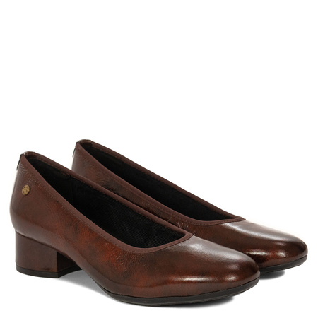 Maciejka Leather Lacquered Pumps Low Block Heel Bordeaux P7224-23/00-7