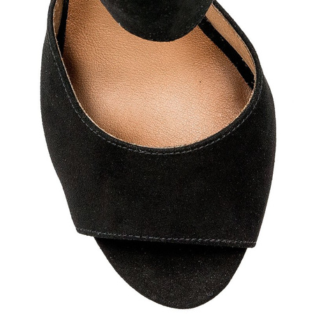 Maciejka 04122-01-00-5 Black Sandals
