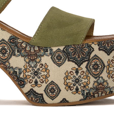 Maciejka Olive + Flowers Sandals 06089-24-00-1