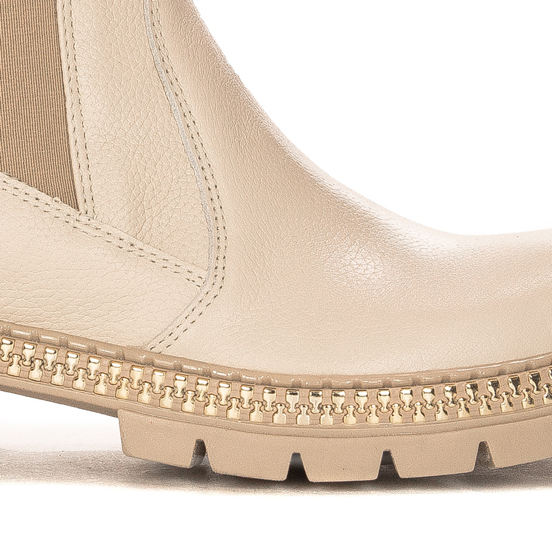 Maciejka Beige leather women's Boots 05727-04/00-6