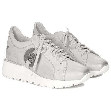 Maciejka Women's White Flat Shoes