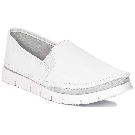 Maciejka White Low Shoes