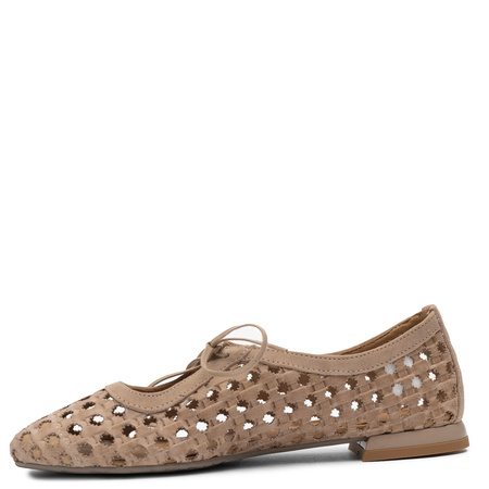Maciejka Leather Perforated Flats Breathable Beige 07303-04/00-1