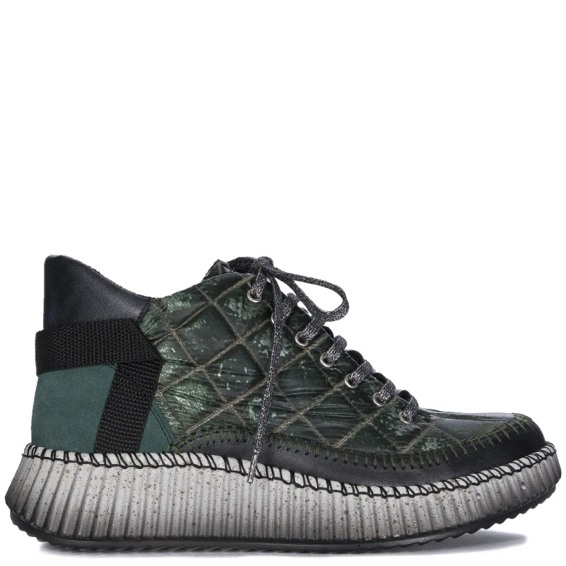 Maciejka Women's Leather Green Boots 06752-09/00-8