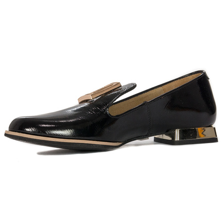 Maciejka lacquered Black Flat Shoes