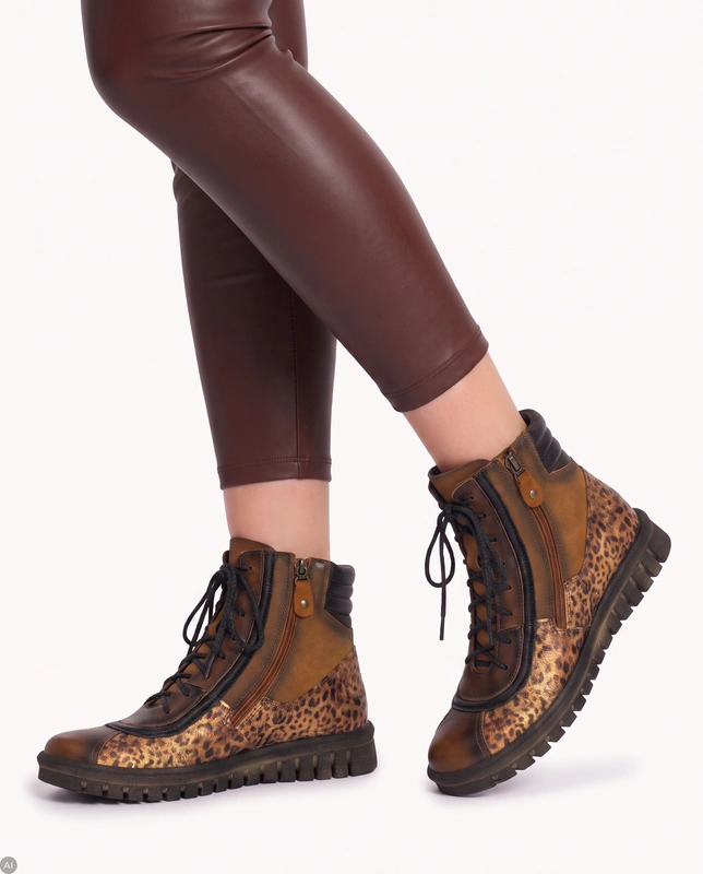 Maciejka Brown Boots 05565-29/00-7